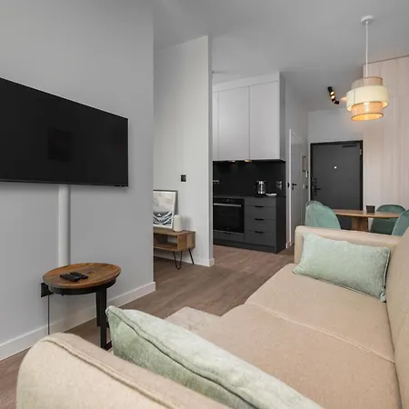 Aleja Solidarnosci 153 - A By Homeprime Apartman Varsó